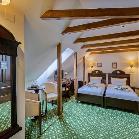 Hotel Classico 티미쇼아라 외부 사진