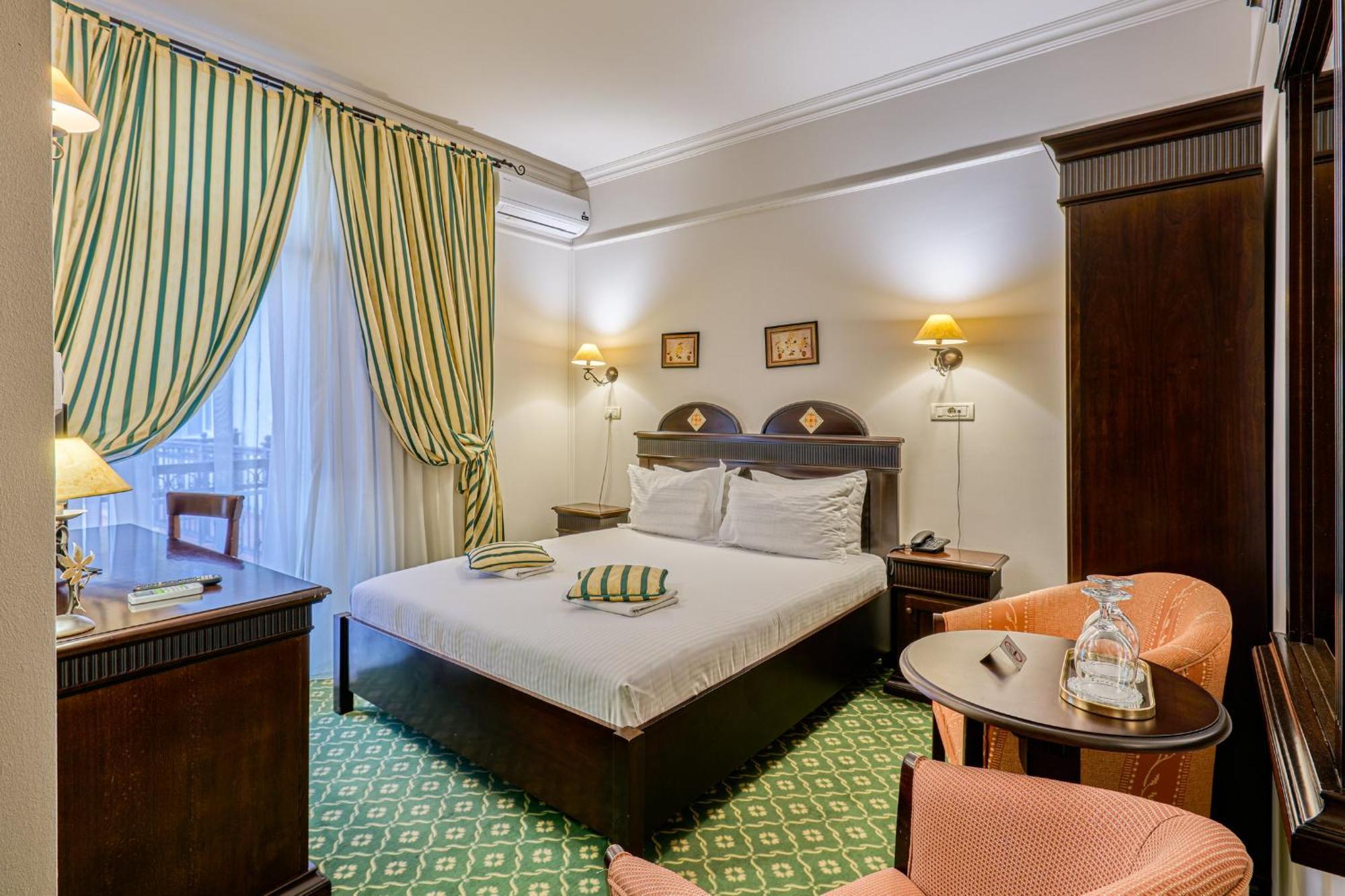Hotel Classico 티미쇼아라 외부 사진